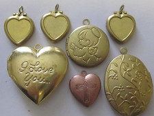 7 VTG MODERN PICTURE LOCKETS LOT HEARTS OVAL ROUND NOS PENDANTS CHARMS B picture