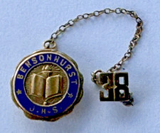 VINTAGE RARE HTF 1938 BENSONHURST J.H.S GRADUATION PIN BACK JP JONES GOLD FILLED picture