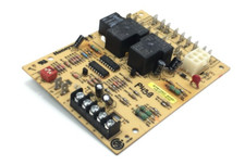 HONEYWELL ST9120C4040 Furnace Control Circuit Board HQ1011179HW used   #P439 picture