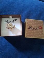 Vintage MONET Signed Gold Tone Rhinestone Cat Brooch Pin in Original Box picture