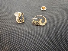 VTG AVON Squirrel and KITTY CAT LAYING DOWN GOLD TONE CRYSTAL LOOK PIN RARE Lot picture