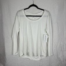 NWT Athleta Stratus II Tee Womens Size M White Long Sleeves Scoop Neck picture
