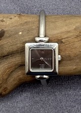 Gucci Petite 1900L Silver Swiss Made Quartz Women Watch - Excellent picture