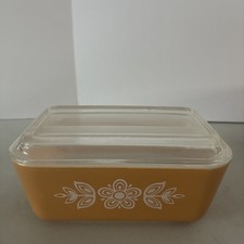 Vtg Pyrex Butterfly Gold Refrigerator Dish 502 1 1/2 Pt With Lid picture