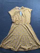 Boden Dress Womens 8 Yellow Pineapple Round Neck Cap Sleeve Fit Flare Midi NWT picture