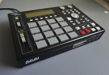 Akai MPC1000 MPC 1000 MIDI Sequencer Sampler Drum Machine Music Production 128MB picture