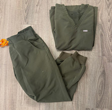 FIGS Women’s Green 2pc Scrub Set V-Neck Top Jogger Pants M Stretch Pockets picture