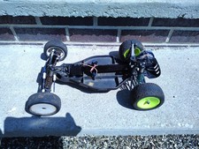 Associated RC10B4.1 FACTORY TEAM KIT RARE picture