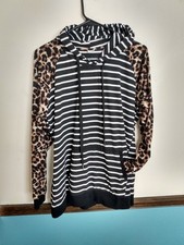 LILDY Womens Size L Large XL Animal Print Black White Super Soft Hoodie Pockets picture
