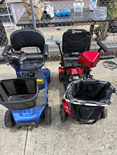 VIVE 4-Wheel Mobility Scooter  w/ Basket & Armrests Lots of Two picture