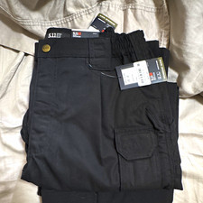5.11 Tactical Men's Black Taclite Pro Cargo Pants 32/30 picture