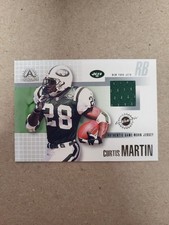 2002 Pacific Adrenaline Game-Worn Jerseys Curtis Martin #31 HOF picture