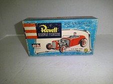Revell Highway Pioneers H60-79 V-8 Hot Rod 1:32 Scale 1954 picture