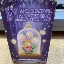 💡52toys x Disney Princess Flowers & Shadows One Blind Box w/ One Random Figure picture