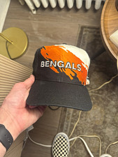 Vintage Logo Athletic  Cincinnati Bengals Splash Snapback Hat NFL picture