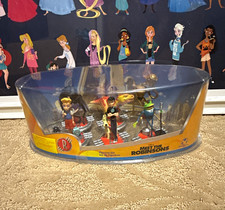 Disney Meet the Robinsons Character Figurine Figure Set - Disney Franchise picture