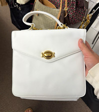 Vintage-Giani Bernini White Satchel Top Handle Bag Turn Lock Gold Hardware Strap picture