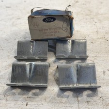 4-NOS OEM Ford D5VY-6028002-C Rear Wheel Opening Cover Bracket 1975-77 Lincoln picture
