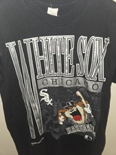 Vintage 1992 Looney Tunes Taz Chicago White Sox Shirt  AN58533 picture