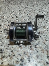 Vintage Fishing Reel MILLIONAIRE 3H HI-SPEED Blue Color DAIWA  Bait Casting. picture