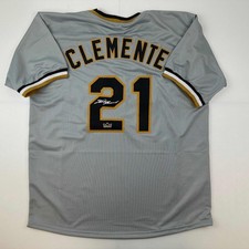 Facsimile Autographed Roberto Clemente Pittsburgh Grey Auto Jersey XL picture