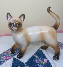 Japan 2442 Siamese Cat Porcelain Figurine Brown & Cream Blue Eyes picture