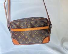 Authentic Vintage Louis Vuitton Monogram Trocadero 27 Crossbody Bag picture