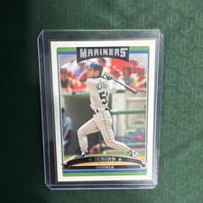 Topps 2006 Topps Ichiro Suzuki Seattle Mariners #225 Base Set Baseball Card picture