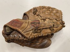 RAWLINGS XPG 3-P Heart of the Hide Baseball Glove Leather RHT Deep Well Pocket picture