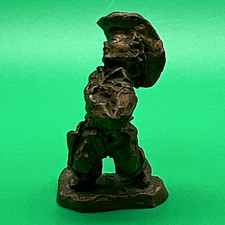 Vintage 1978 solid bronze mini sculpture “ya got me” picture