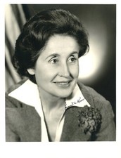 Secretary of Commerce Juanita M. Kreps Signed Photo picture
