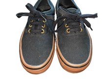 Black VANS Off The Wall Size 6 Men Women 7.5 picture