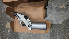 DESTACO 803 DE-STA-CO Pneumatic, toggle clamp NEW picture
