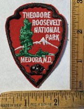 Vintage Theodore Roosevelt National Park Patch Medora North Dakota Souvenir picture
