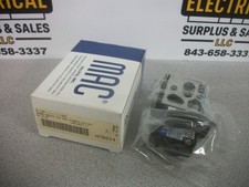 MAC 3-WAY 2-POS PNEUMATIC SOLENOID VALVE 613B-11-111BA 120VCOIL NIB picture
