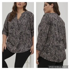 Torrid Harper Blouse Gray Pink Leopard Print NEW Plus Size 4X picture