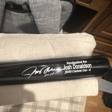Josh Donaldson Marucci autographed bat.  MVP ‘15 on bat Custom cut - S wooden picture
