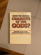 Chariots of the Gods ~ Erich Von Daniken ~ Vtg 1969 HC w/Dust Jacket~ UFO Aliens picture