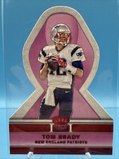 2015 Panini Crown Royale Tom Brady #PR8 Pink Ribbons Die-Cuts Red picture