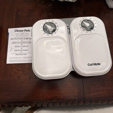Cat Mate C200 2-Meal Automatic Pet Feeder for Cats and Small Dogs (read) picture