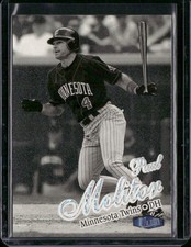 1998 Ultra #78P Paul Molitor Platinum Medallion #/100 picture
