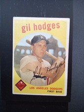 1959 Topps Gil Hodges baseball card #270 picture