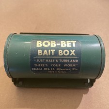 Vintage BOB-BET BAIT BOX “ Just Half A Turn And There’s Your Worm” Belt Loop Exc picture