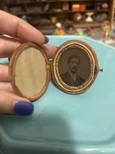 Antique Double Daguerreotype Oval Photo *Hinge Repaired* picture