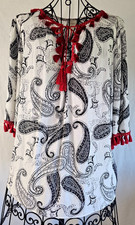 Chicos Womens Lg 2 White Black Red Tassel Tie V Neck Top w/ Grey Bead Paisley picture