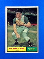 1961 Topps - Vern Law #400 EX picture