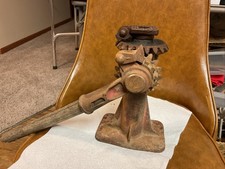 Vintage AUTO SPEC JACK.. Oldie. Wood Handle .. picture