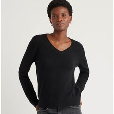 NWOT Quince Mongolian Cashmere V-Neck Sweater Large picture