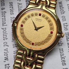 Vintage Seiko 7N00 Quartz Gold Textured Dial 4 Red Points V-Link Super Rare picture