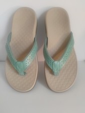 Vionic Tide Women’s Sandals – Size 8 – NEW (No Box) picture